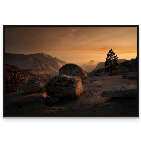 a picture of some rocks in the middle of a mountain
